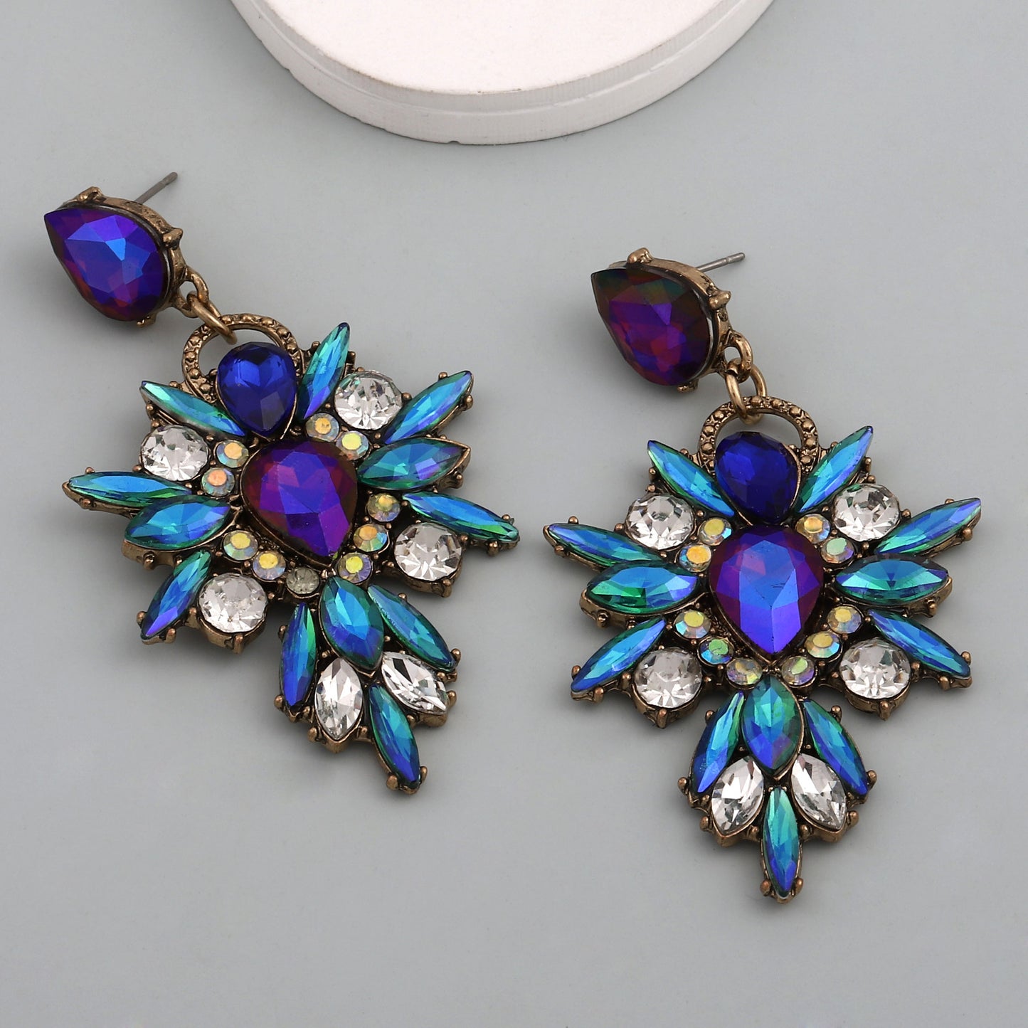 Piękny Kolczyk w unikalnym stylu