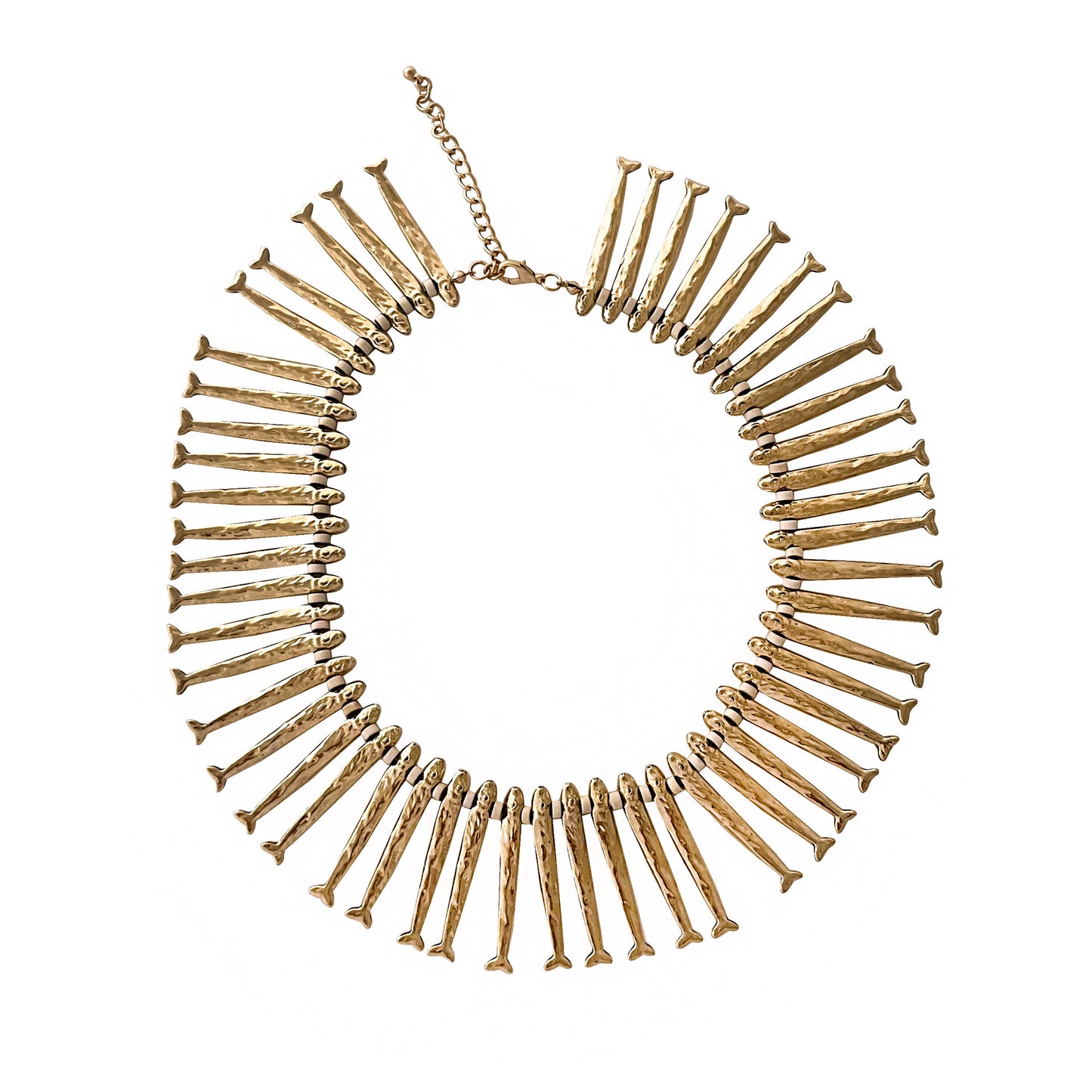 Klasyczny Złoty Naszyjnik z ponadczasowym urokiem