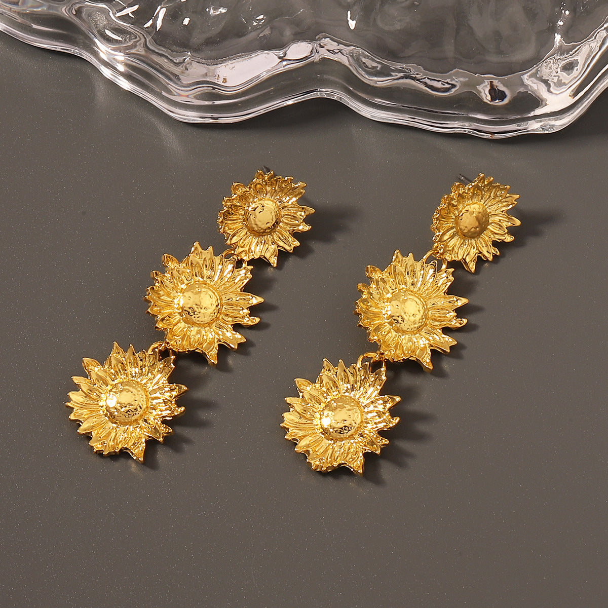 Czarujący Kolczyk na każdą okazję