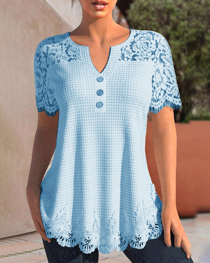 LB | Strukturalna koronkowa bluzka