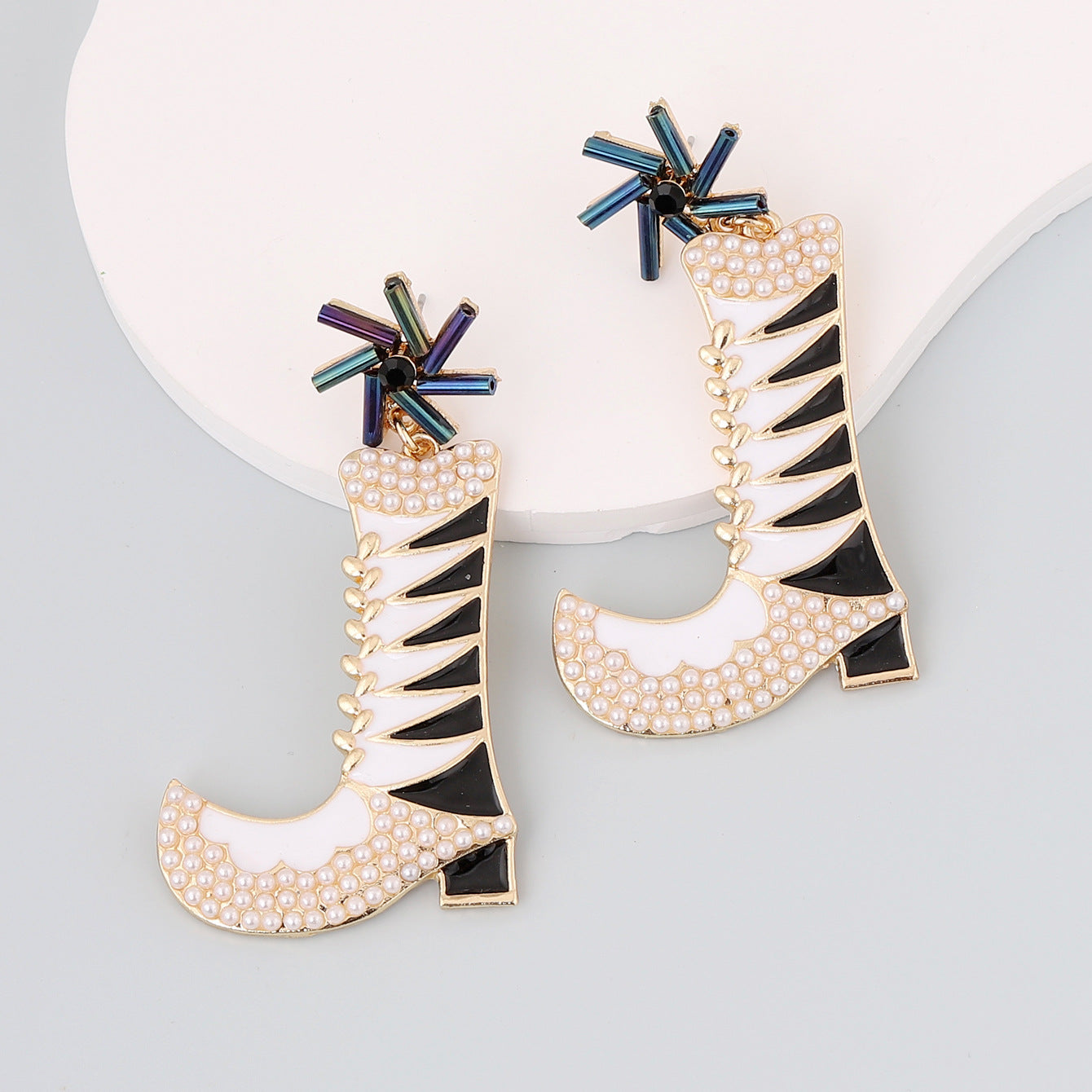 Oszałamiający Kolczyk na co dzień