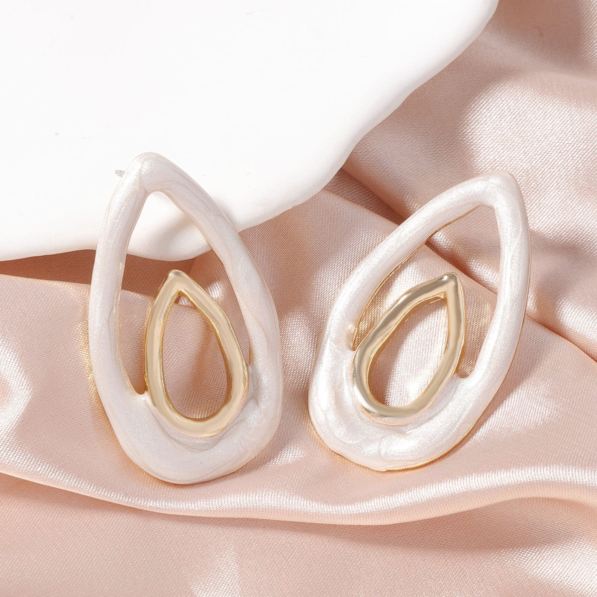 Elegancki Kolczyk na każdą okazję