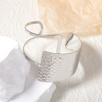 Klasyczny Bransoletka z ponadczasowym urokiem