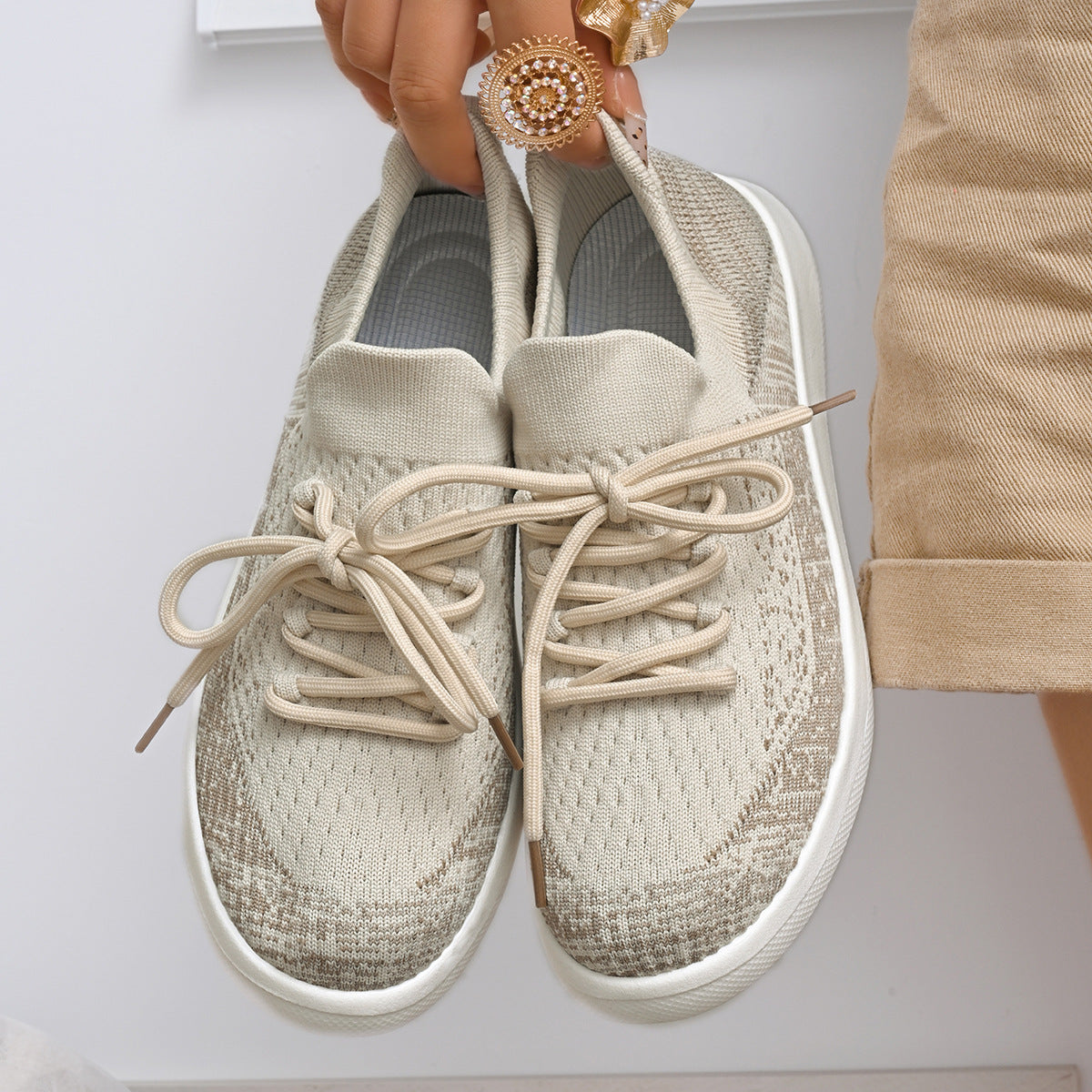 Eleganckie Ortopedyczne Sneakersy z Unikalnym Wzorem