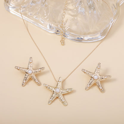 Klasyczny Perłowy Naszyjnik z ponadczasowym urokiem