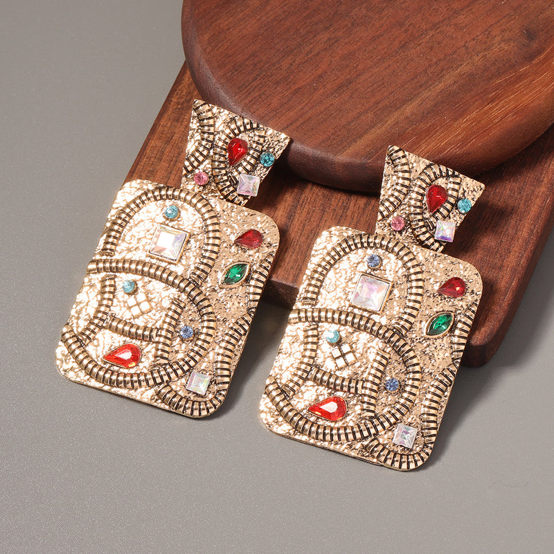 Klasyczny Kolczyk z ponadczasowym urokiem