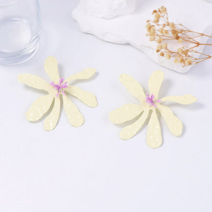 Klasyczny Kolczyk z ponadczasowym urokiem