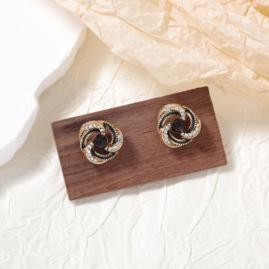 Piękny Perłowy Kolczyk w unikalnym stylu