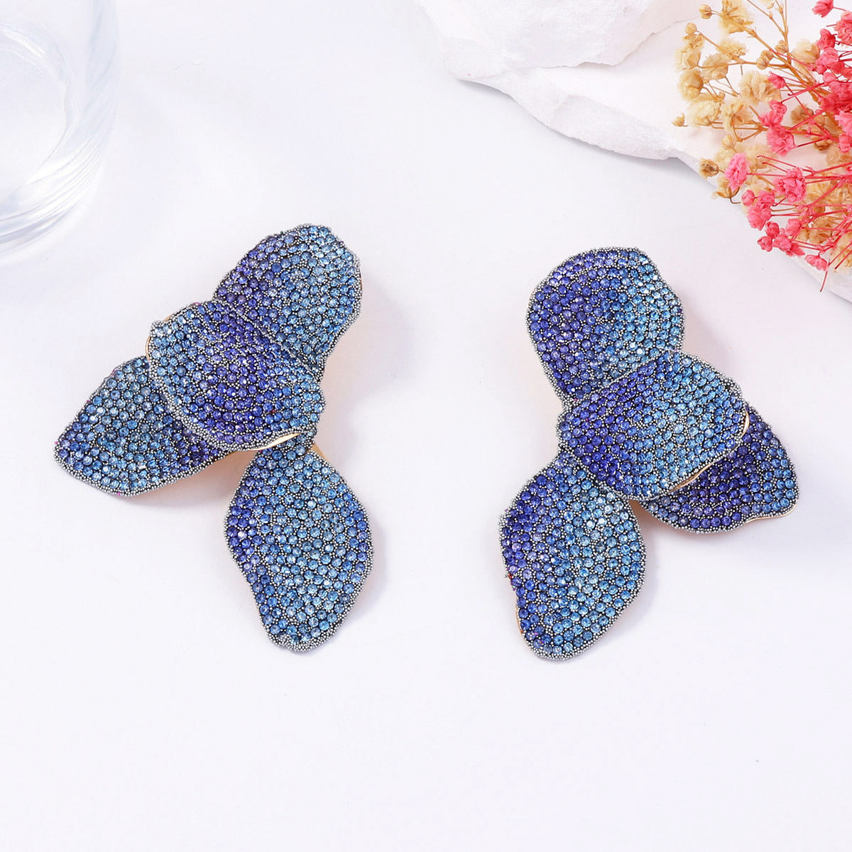 Klasyczny Kolczyk z ponadczasowym urokiem