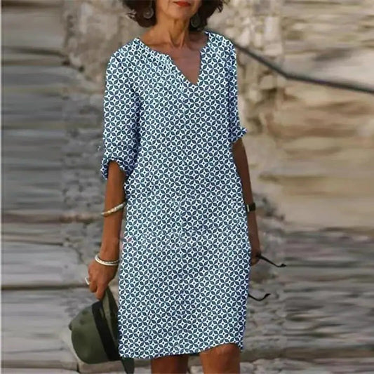 LB | Sukienka midi z dekoltem w szpic